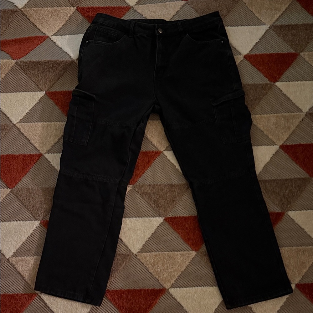 SHEIN Men's Black Cargo Pants